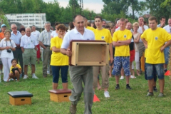 20100817_1956352800_100_6166